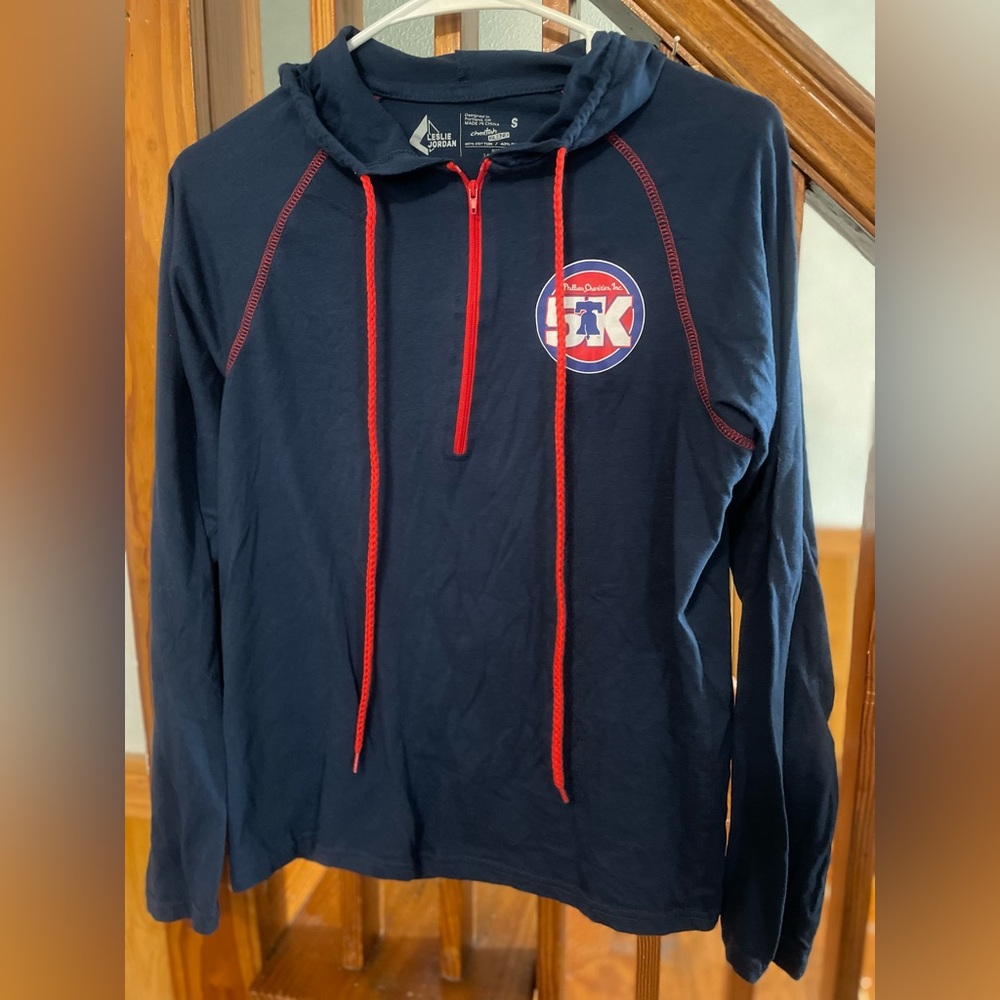 Phillies 5K Leslie Jordan Navy Hooded long Sleeve Tee, Women’s S Athletic